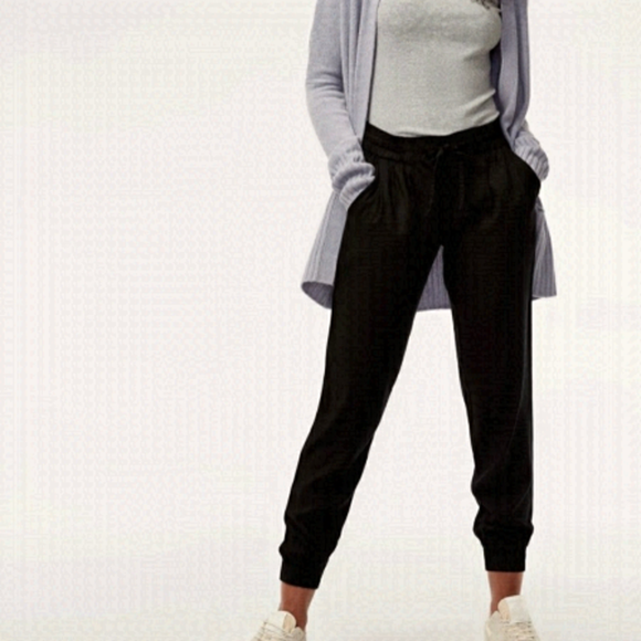 Aritzia Talula Los Feliz Black Joggers Size S - Picture 1 of 9